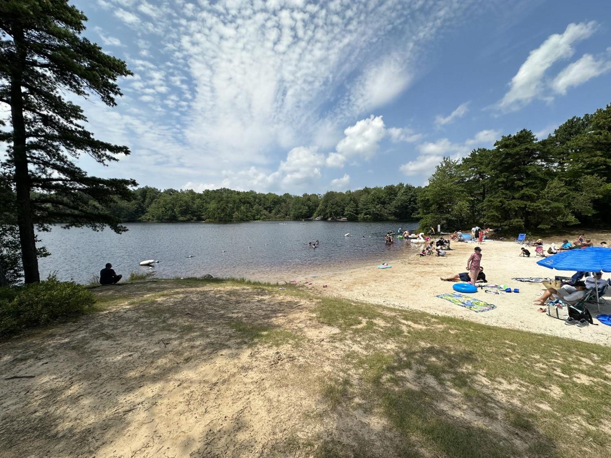 Wow!! Ultimate Pocono Retreat, Hot Tub, Game Room, Deck, Lakes, Skiing, Pools Long Pond Luaran gambar