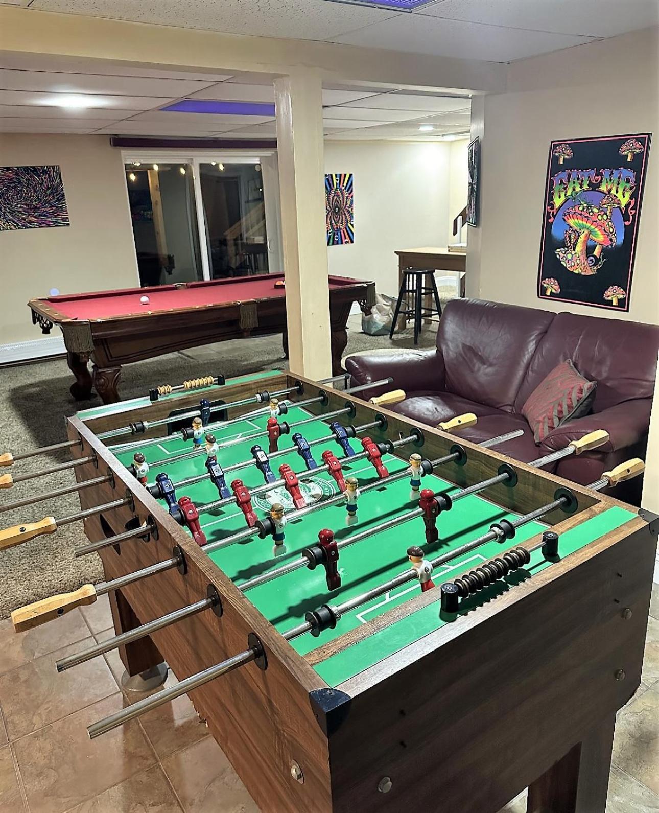Wow!! Ultimate Pocono Retreat, Hot Tub, Game Room, Deck, Lakes, Skiing, Pools Long Pond Luaran gambar